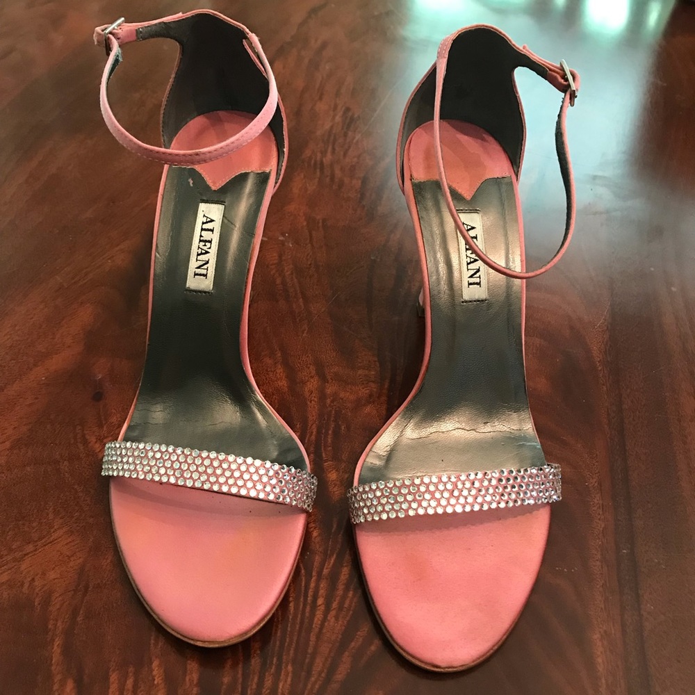 Alfani Pink Heels - Picture 4 of 5